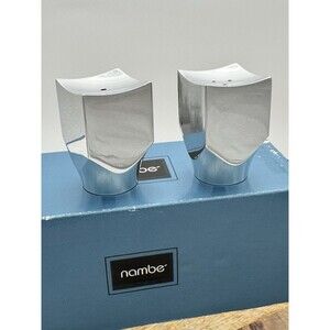 Nambe Salt & Pepper Shakers Flicker Silver Metal #6215 USA With Box Neil Cohen